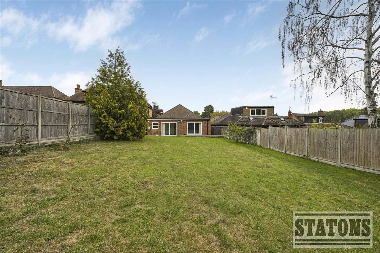 Newmans Way, Hadley Wood, EN4 0LR, photo 18