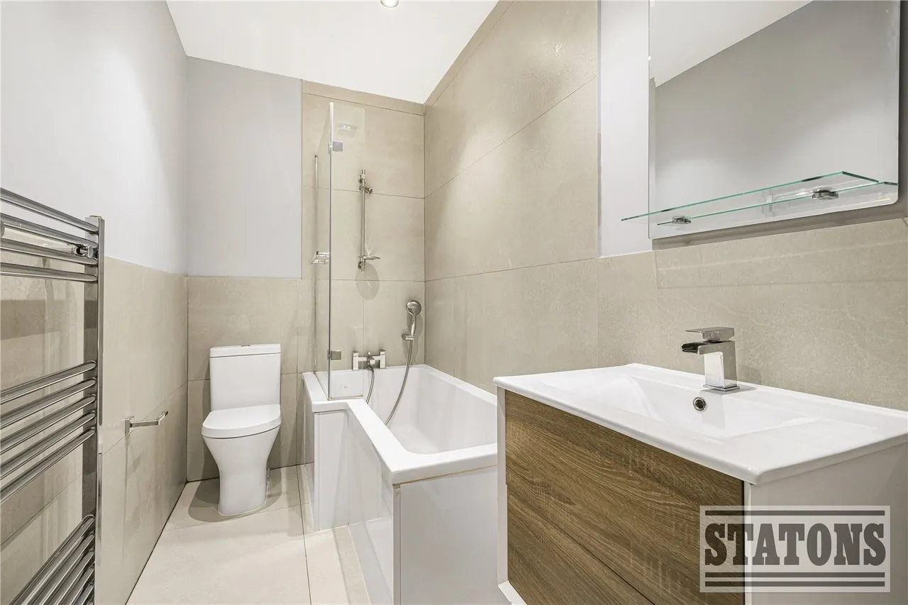 Newmans Way, Hadley Wood, EN4 0LR, photo 15