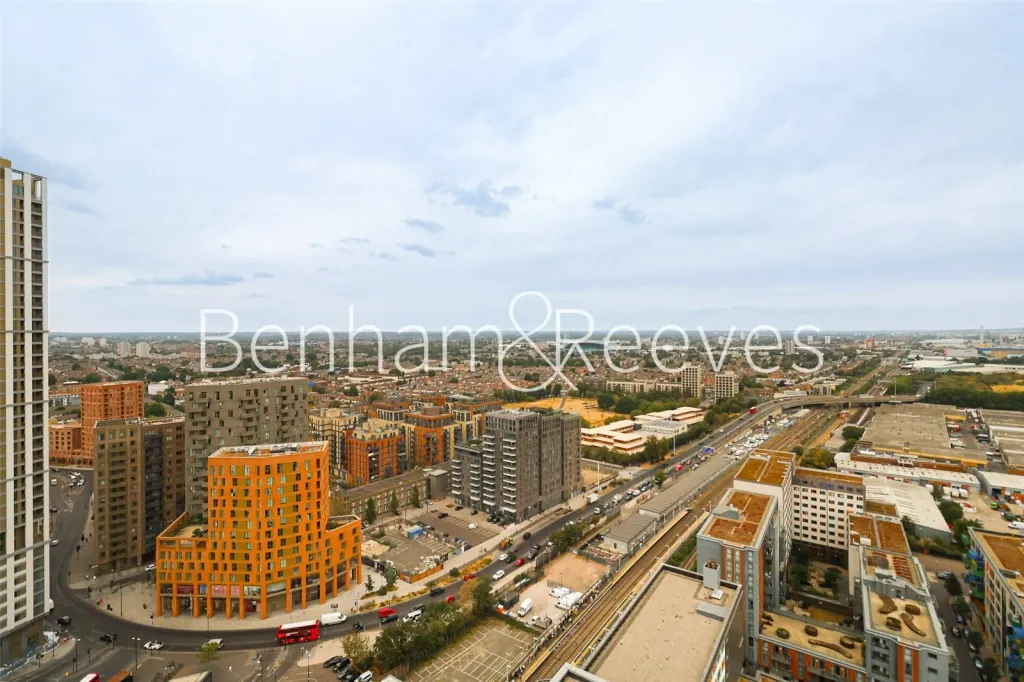 Daneland Walk, Haringey, N17, photo 17