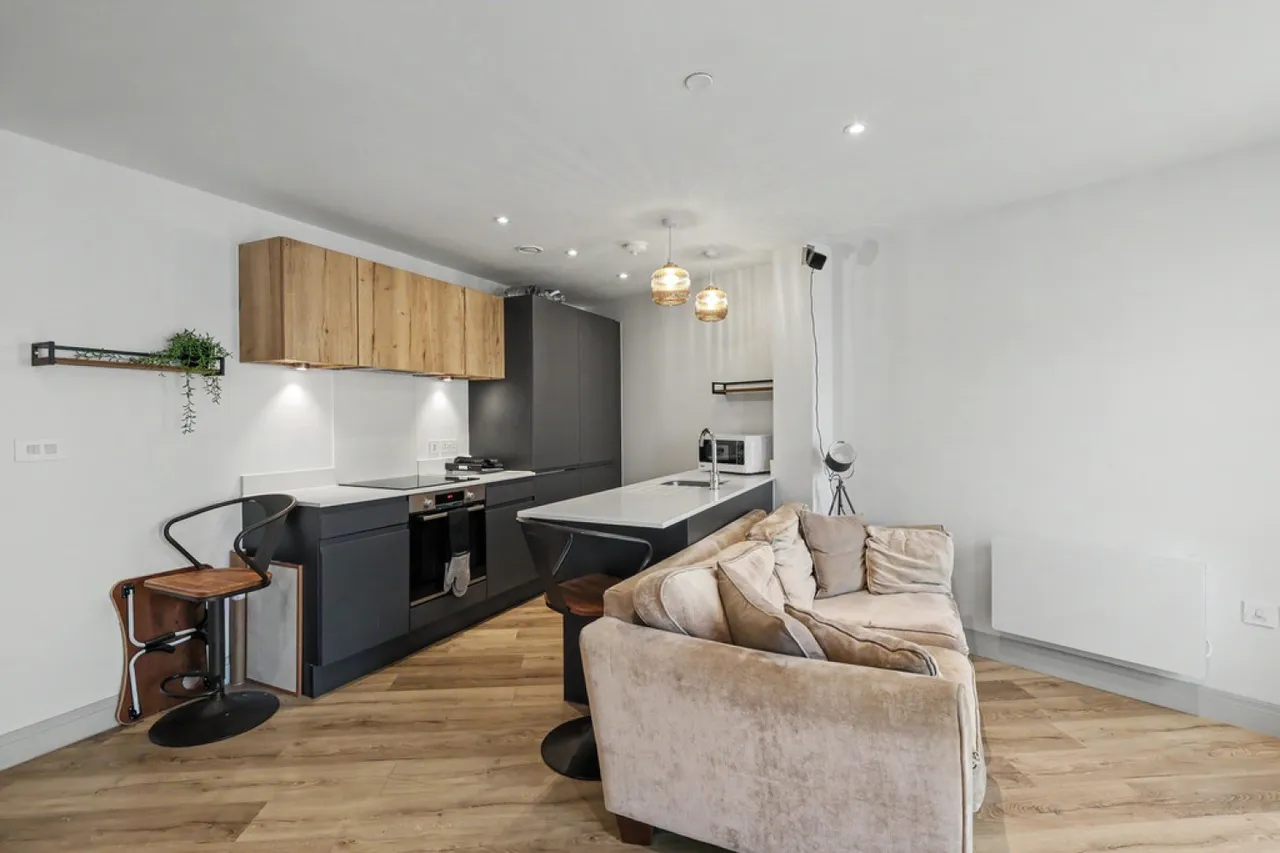 The Cosmopolitan, Lower Parkstone, photo 6