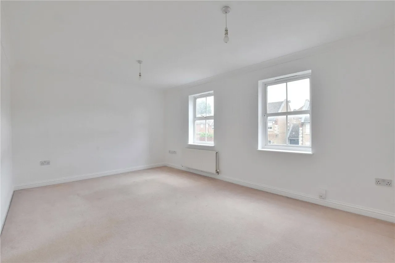 Barlow Drive, Shooters Hill, SE18, photo 2