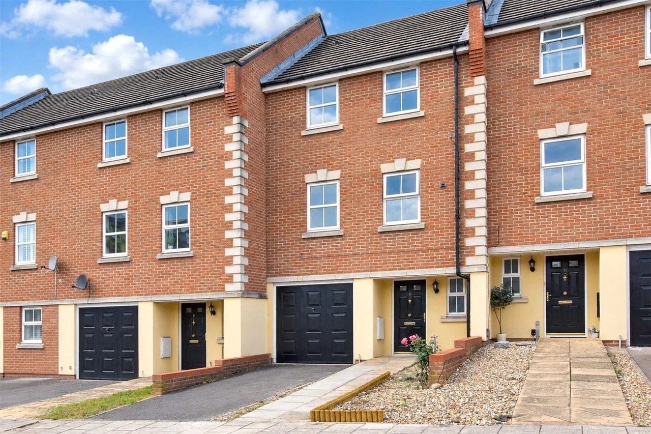 3 bed house for sale, Barlow Drive, Shooters Hill, SE18