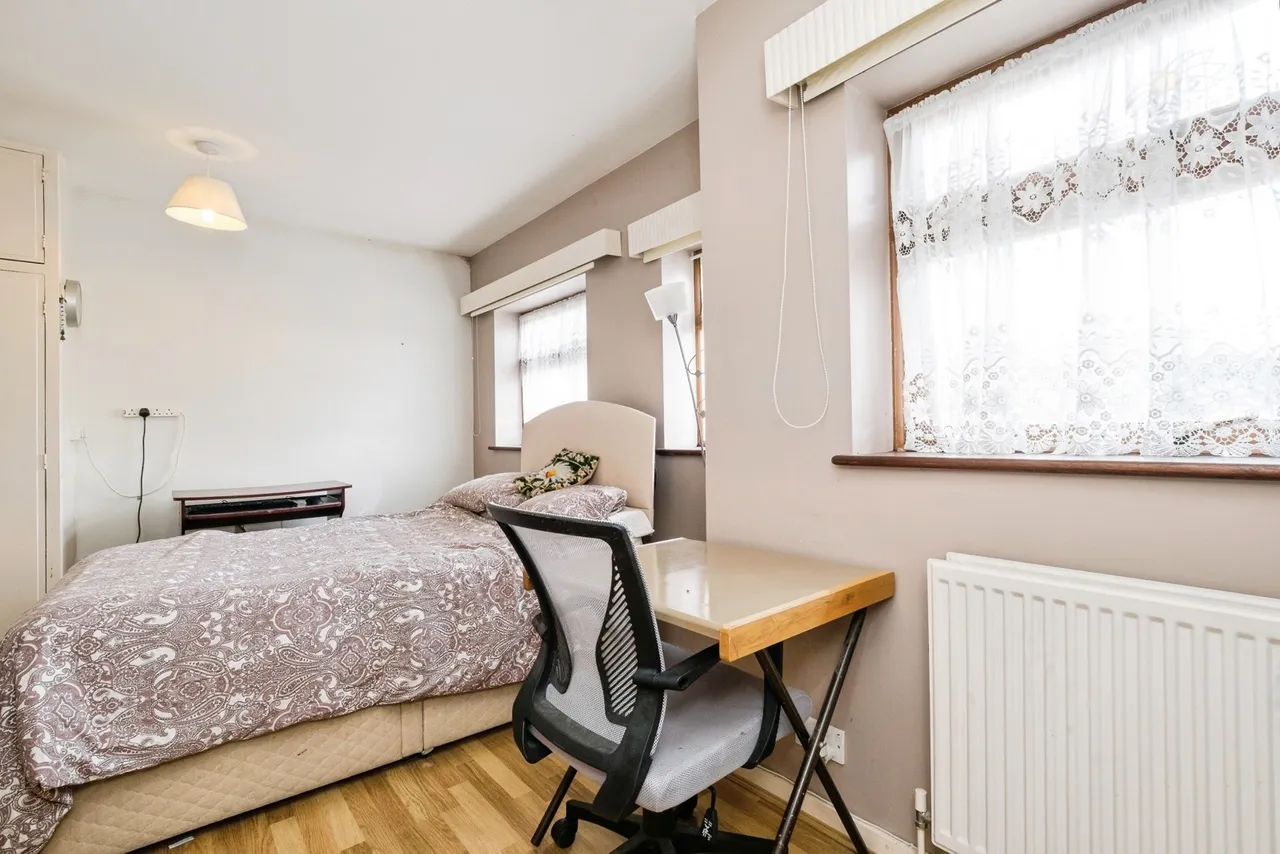 Philip Road, Rainham, RM13, photo 28
