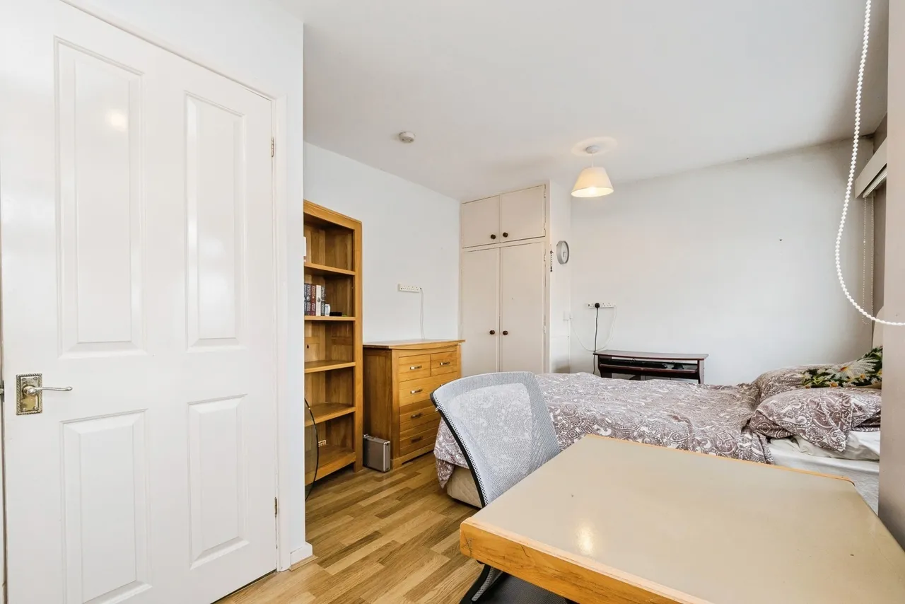 Philip Road, Rainham, RM13, photo 17