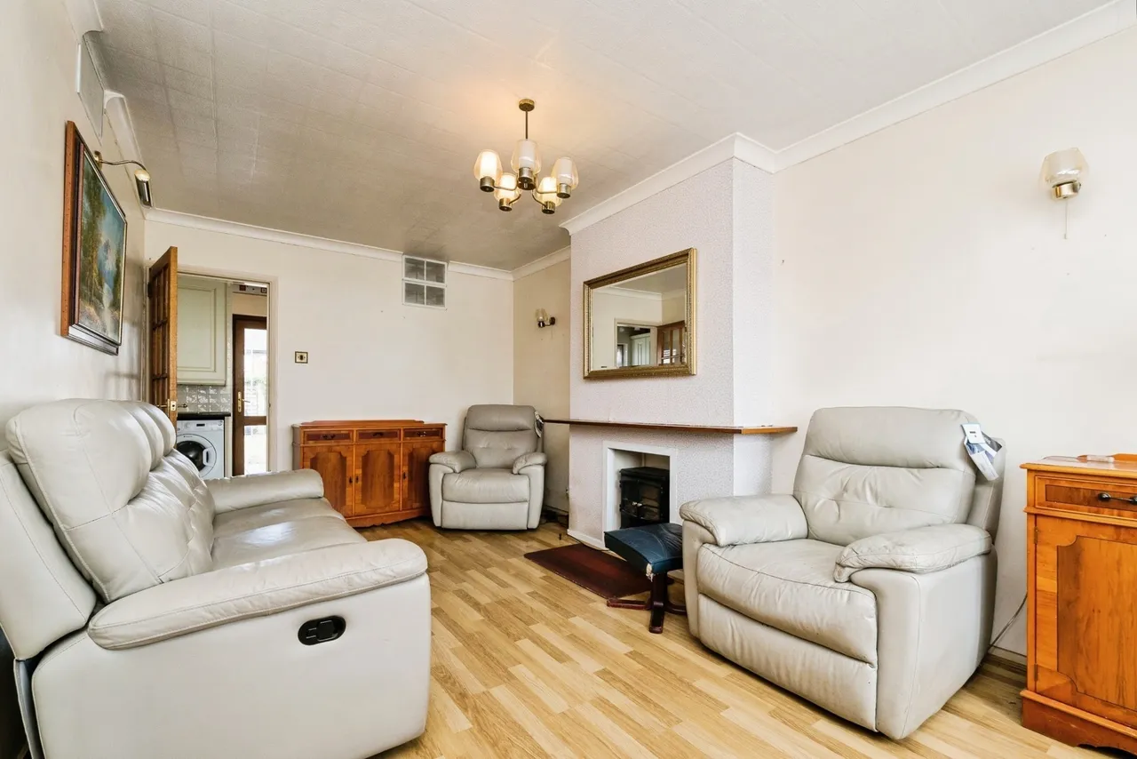 Philip Road, Rainham, RM13, photo 16