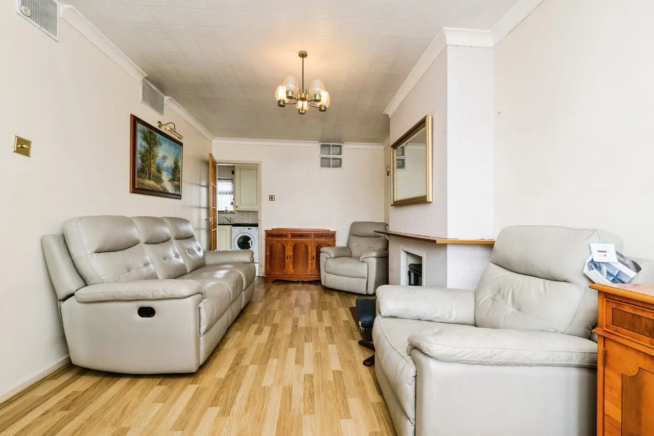 Philip Road, Rainham, RM13, photo 29