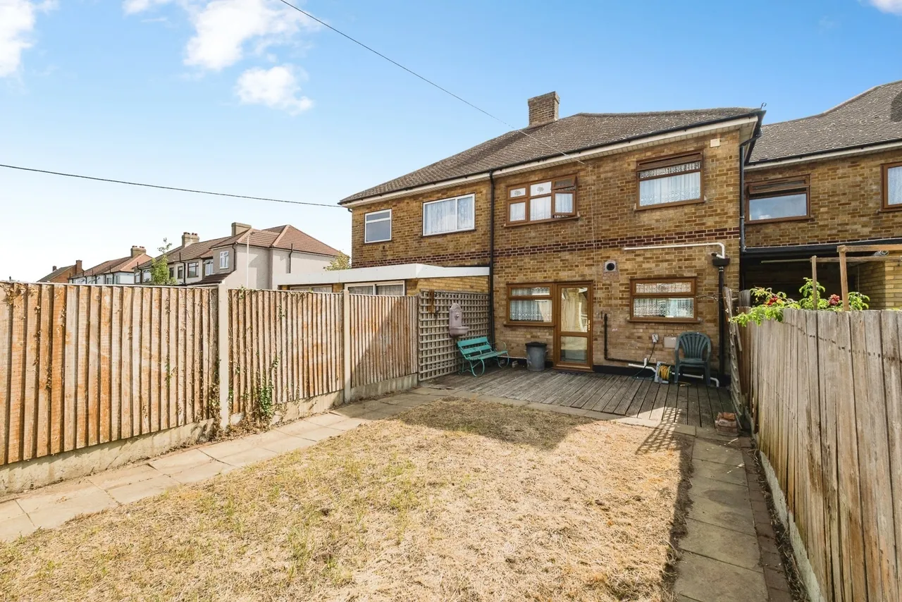 Philip Road, Rainham, RM13, photo 6