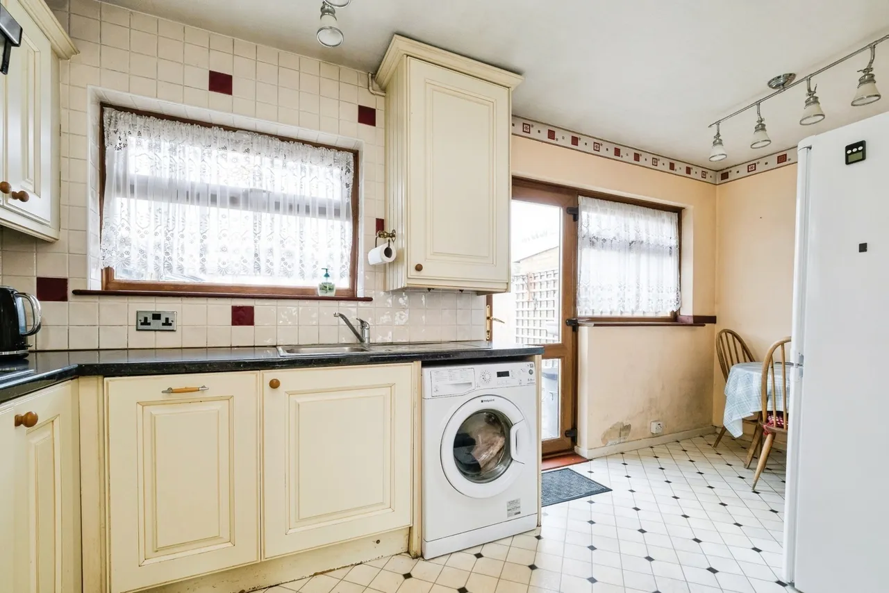 Philip Road, Rainham, RM13, photo 11