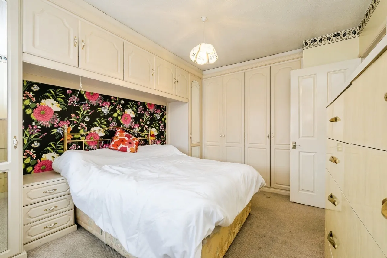 Philip Road, Rainham, RM13, photo 4