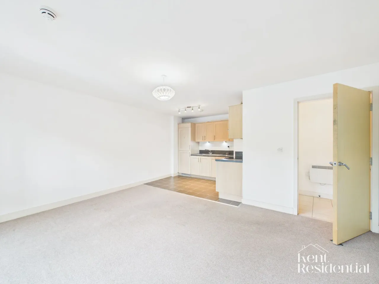 Sandling Lane, Sandling Park, ME14, photo 8
