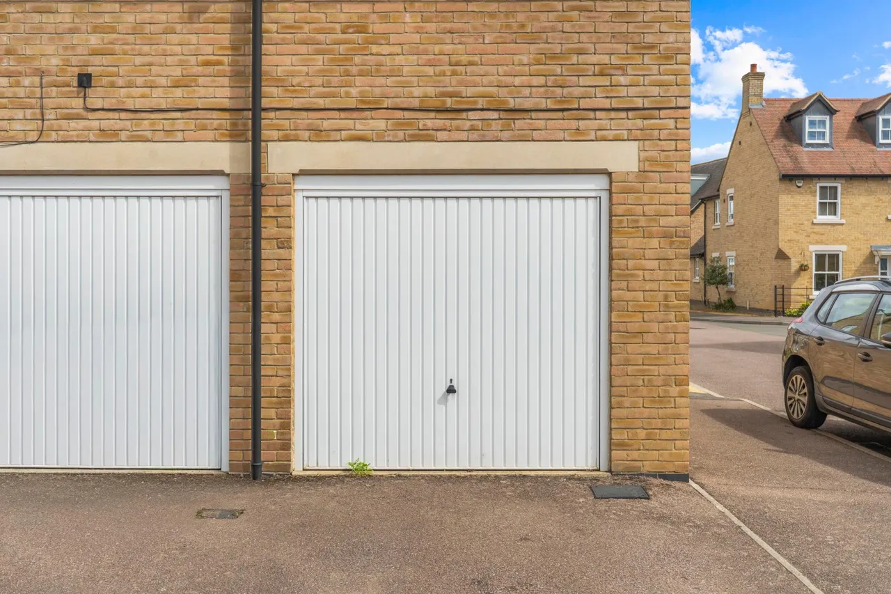 Palmerston Way, Stotfold, SG5, photo 12