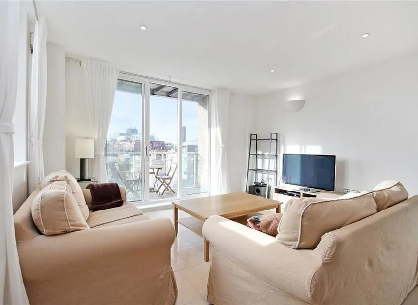 1 bed flat for sale — Borough High Street, London Bridge, SE1