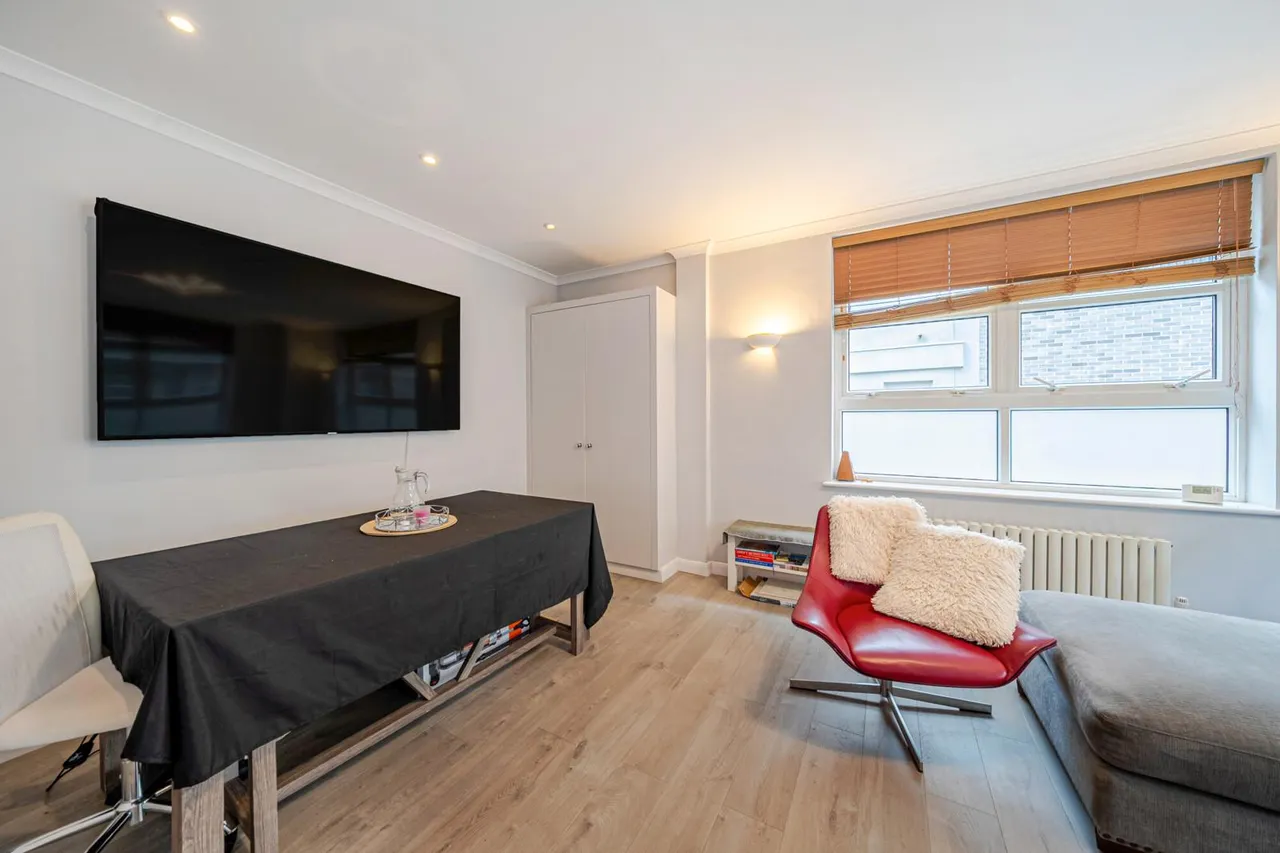 Market Yard Mews, SE1, photo 13