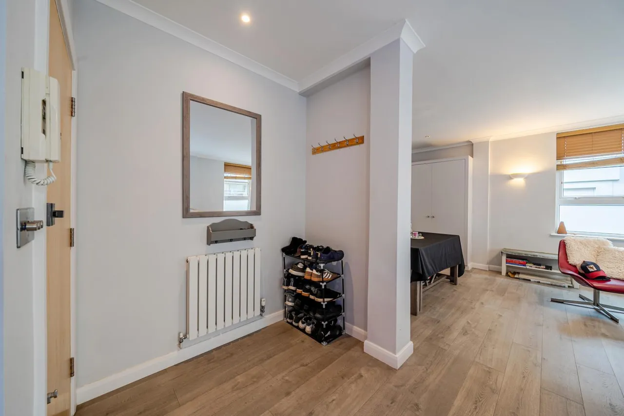 Market Yard Mews, SE1, photo 11