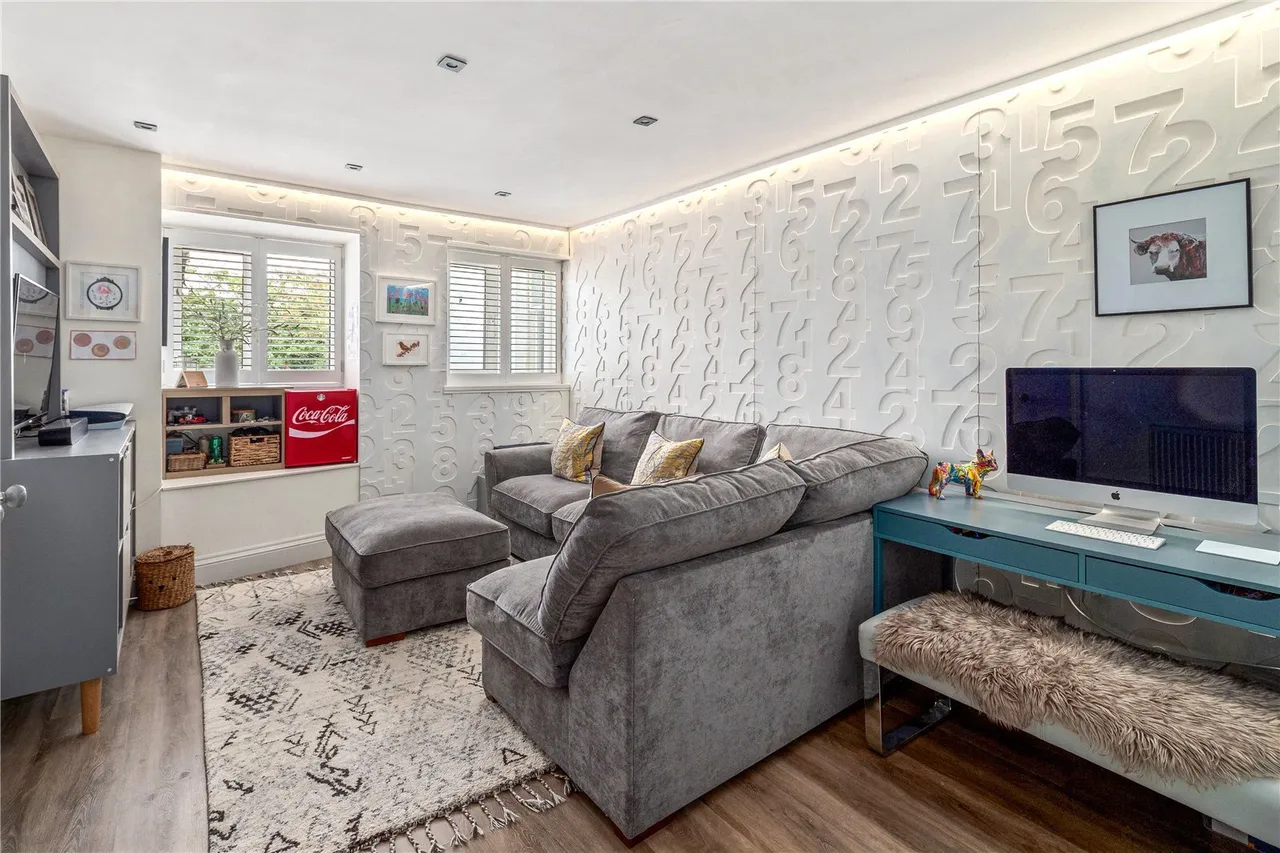 Woodbrook Road, Alderley Edge, SK9, photo 10