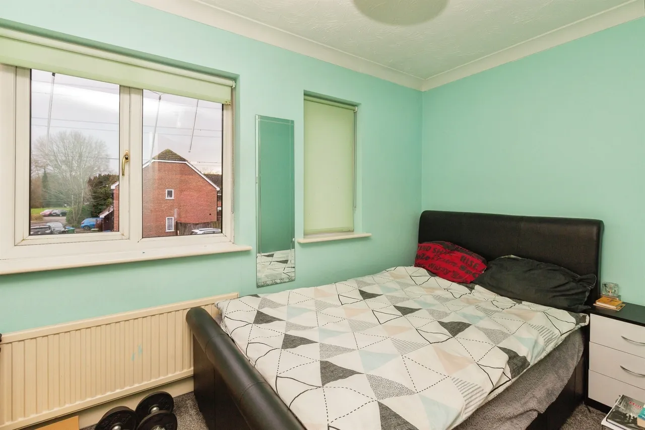 Pearson Close, Aylesbury, HP19, photo 7