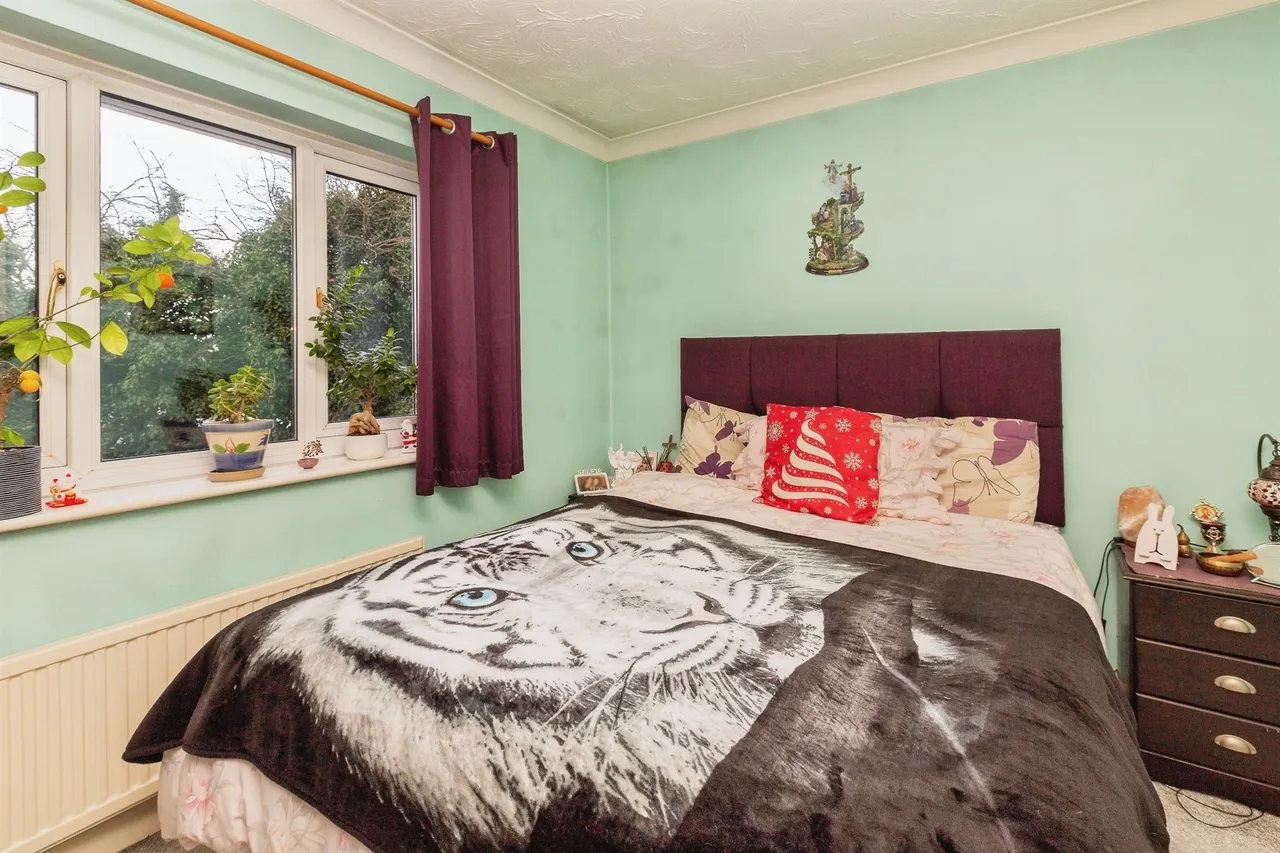 Pearson Close, Aylesbury, HP19, photo 8