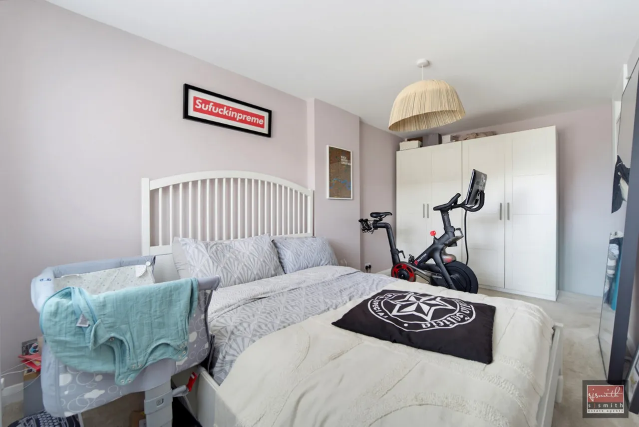 Courtfield Road, Ashford, photo 7