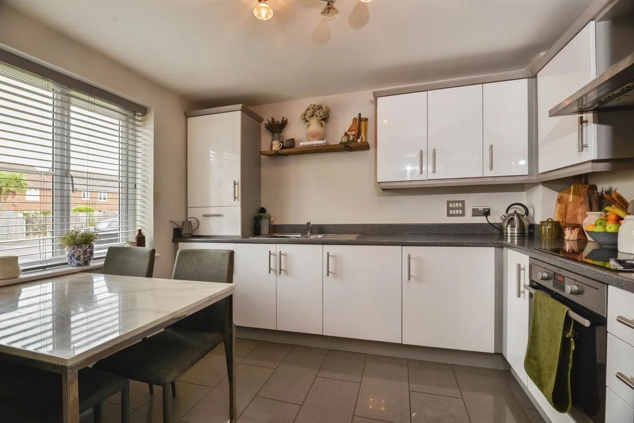 Bridgewater Court, Middlesbrough, TS4, photo 5