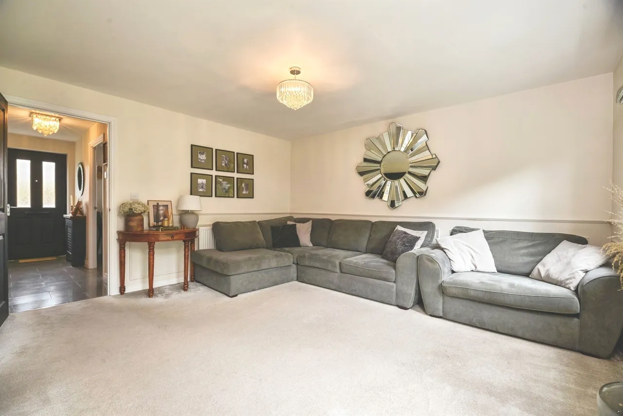 Bridgewater Court, Middlesbrough, TS4, photo 6