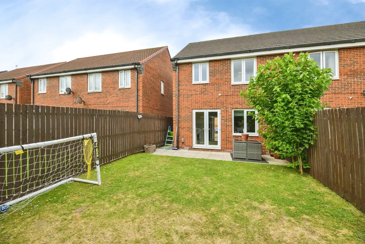 Bridgewater Court, Middlesbrough, TS4, photo 16