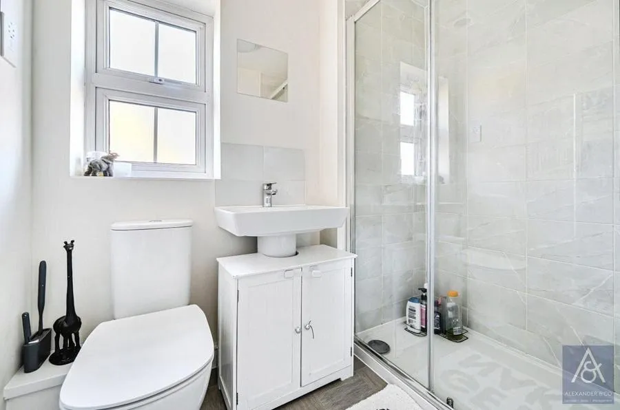 Alfred Way, Buckingham, MK18, photo 19