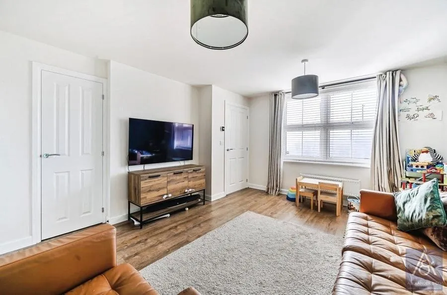 Alfred Way, Buckingham, MK18, photo 6