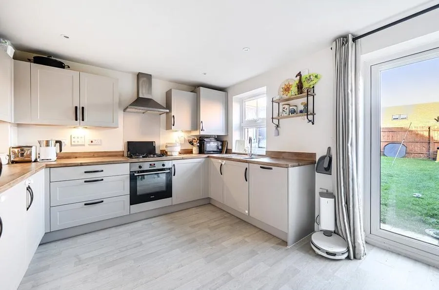 Alfred Way, Buckingham, MK18, photo 15