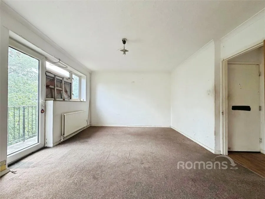 Chapel Road, Camberley, GU15, photo 3