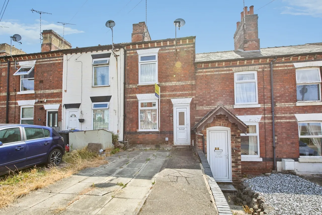 2 bed house for sale, Church Hill Street, Burton-on-Trent, DE15