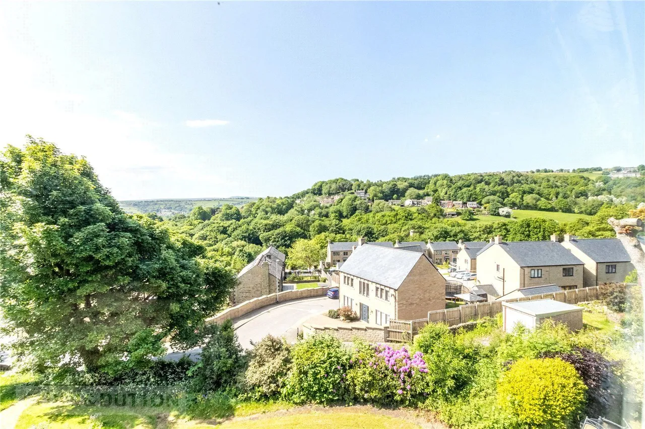 Hillcrest View, Huddersfield, HD7, photo 27