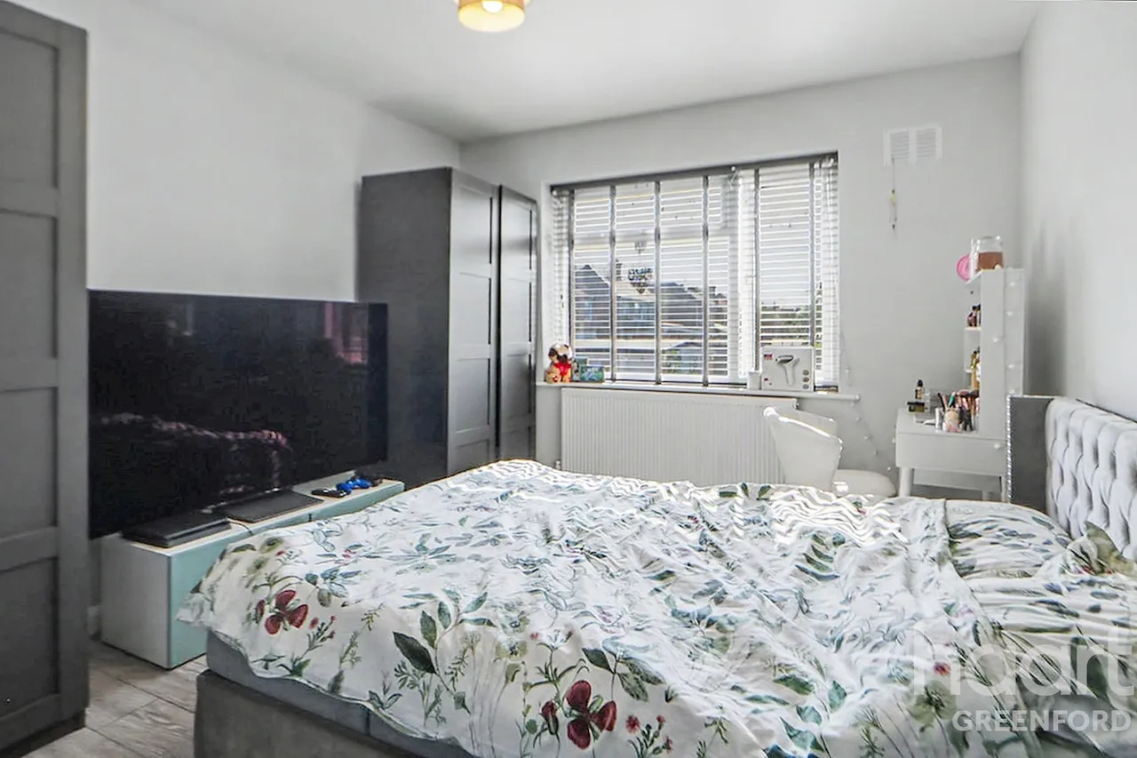 Blenheim Close, Greenford, UB6, photo 4
