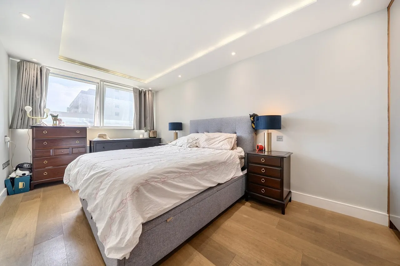 Upper Ground, SE1, photo 5