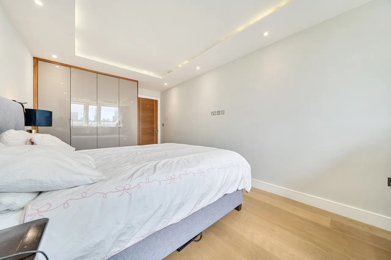 Upper Ground, SE1, photo 15