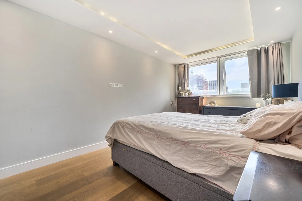 Upper Ground, SE1, photo 13