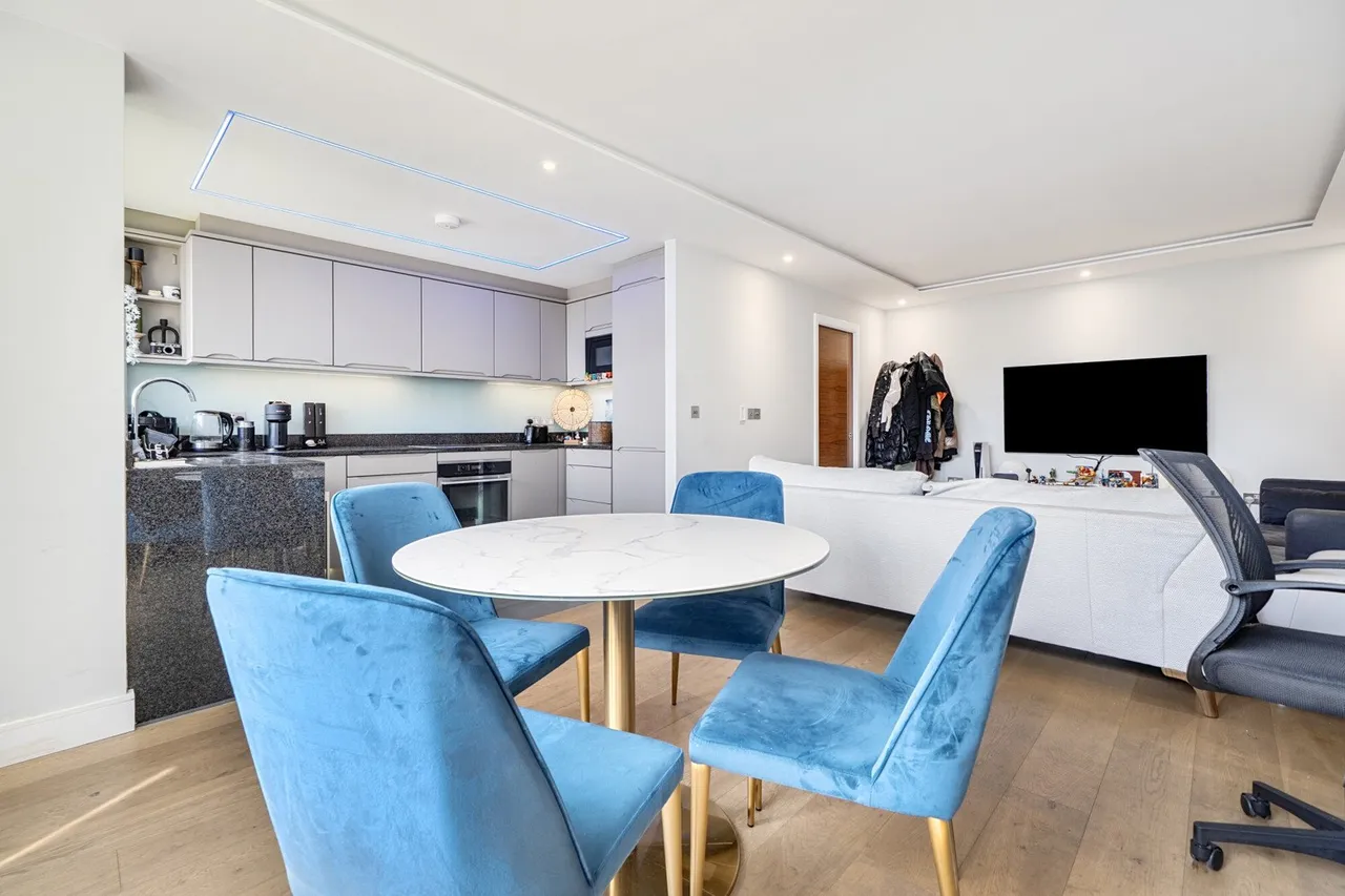 Upper Ground, SE1, photo 11