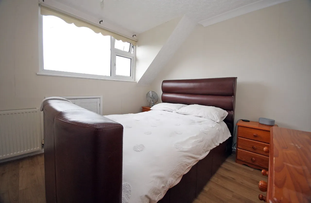 Minffordd Road, Llanrug, LL55, photo 5