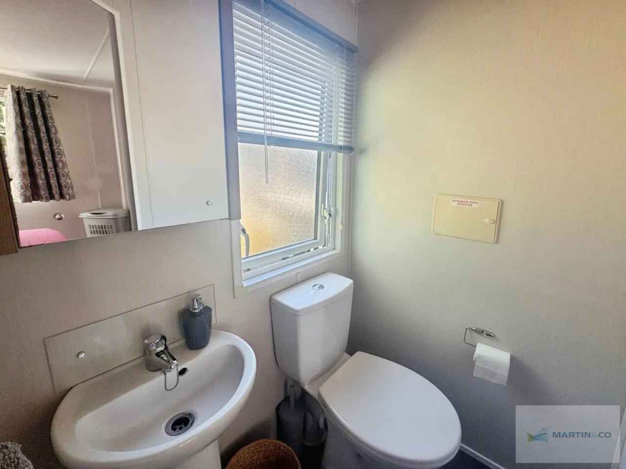 Oakdene Holiday Park, St. Leonards, Dorset, photo 11