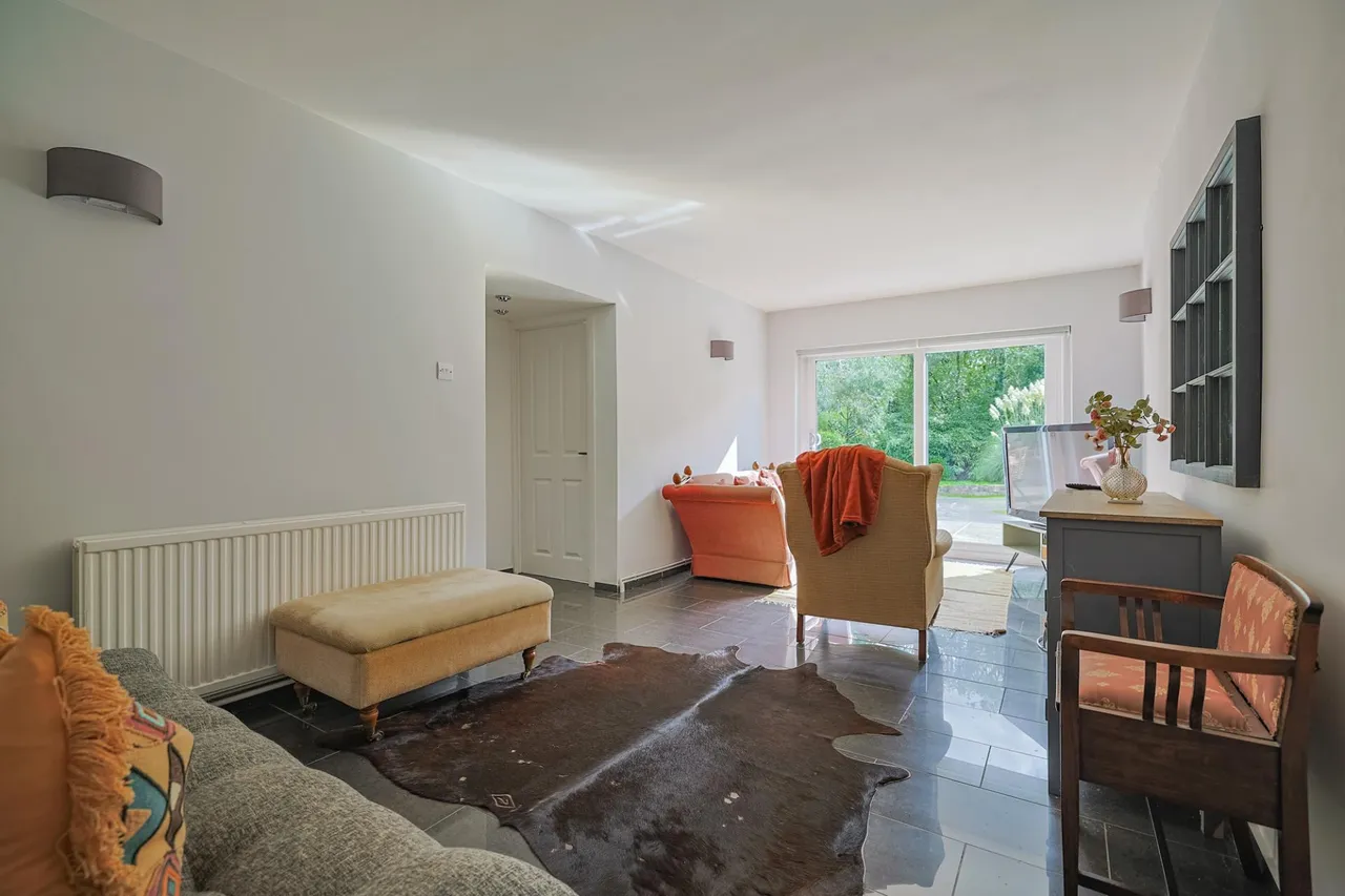 Brookside, Bishopston, photo 39