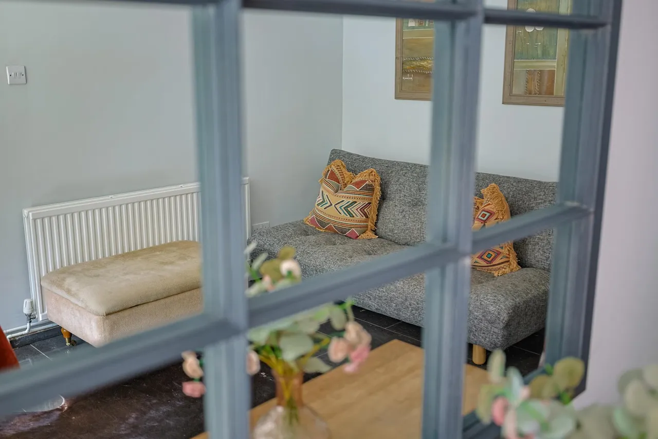 Brookside, Bishopston, photo 40