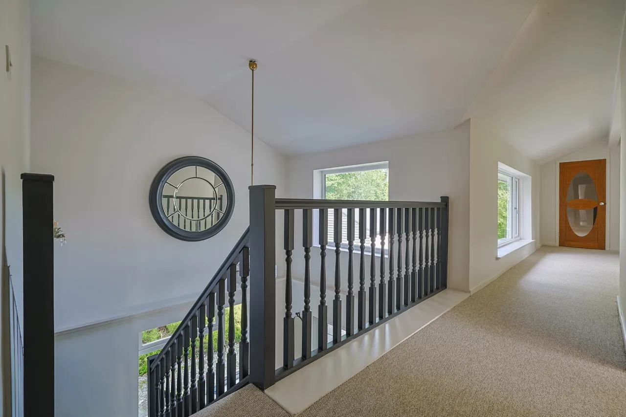 Brookside, Bishopston, photo 22