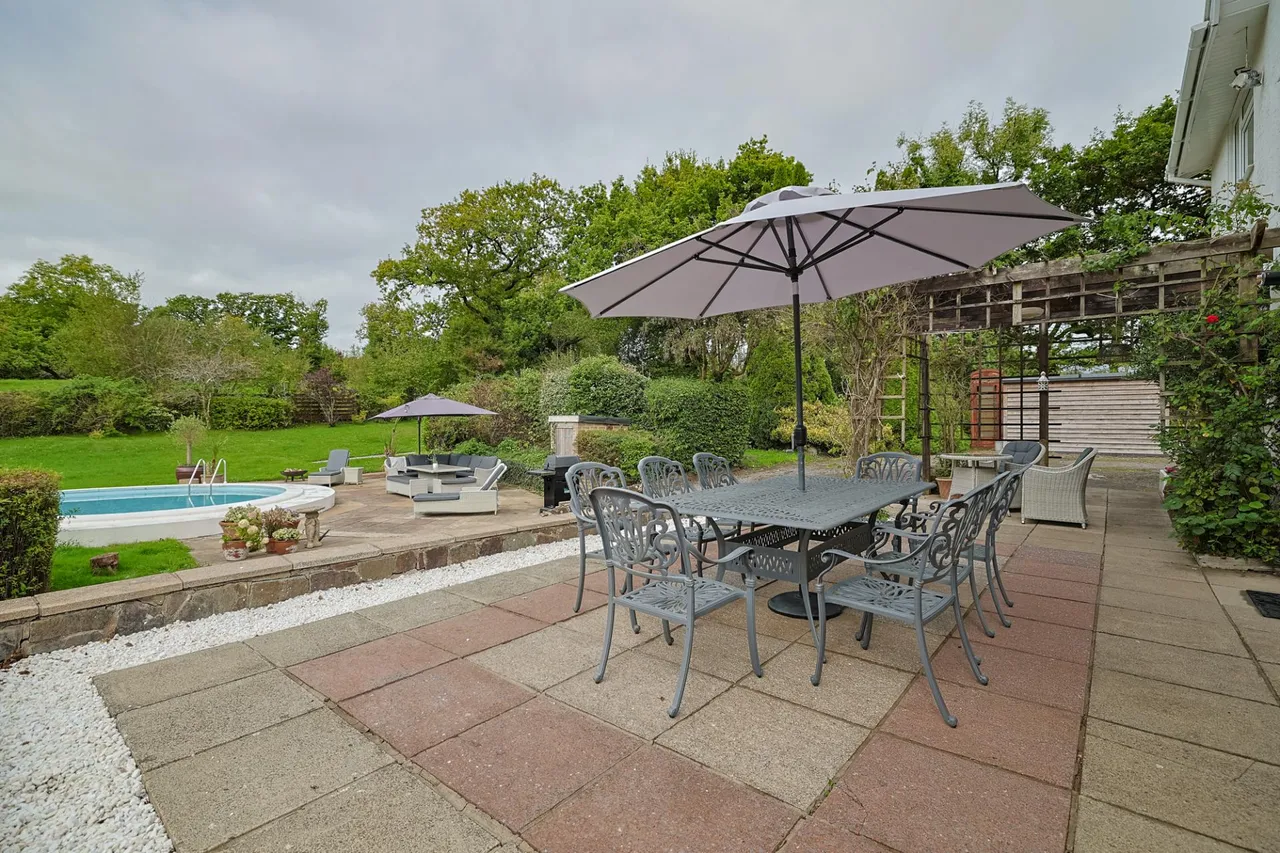 Brookside, Bishopston, photo 54