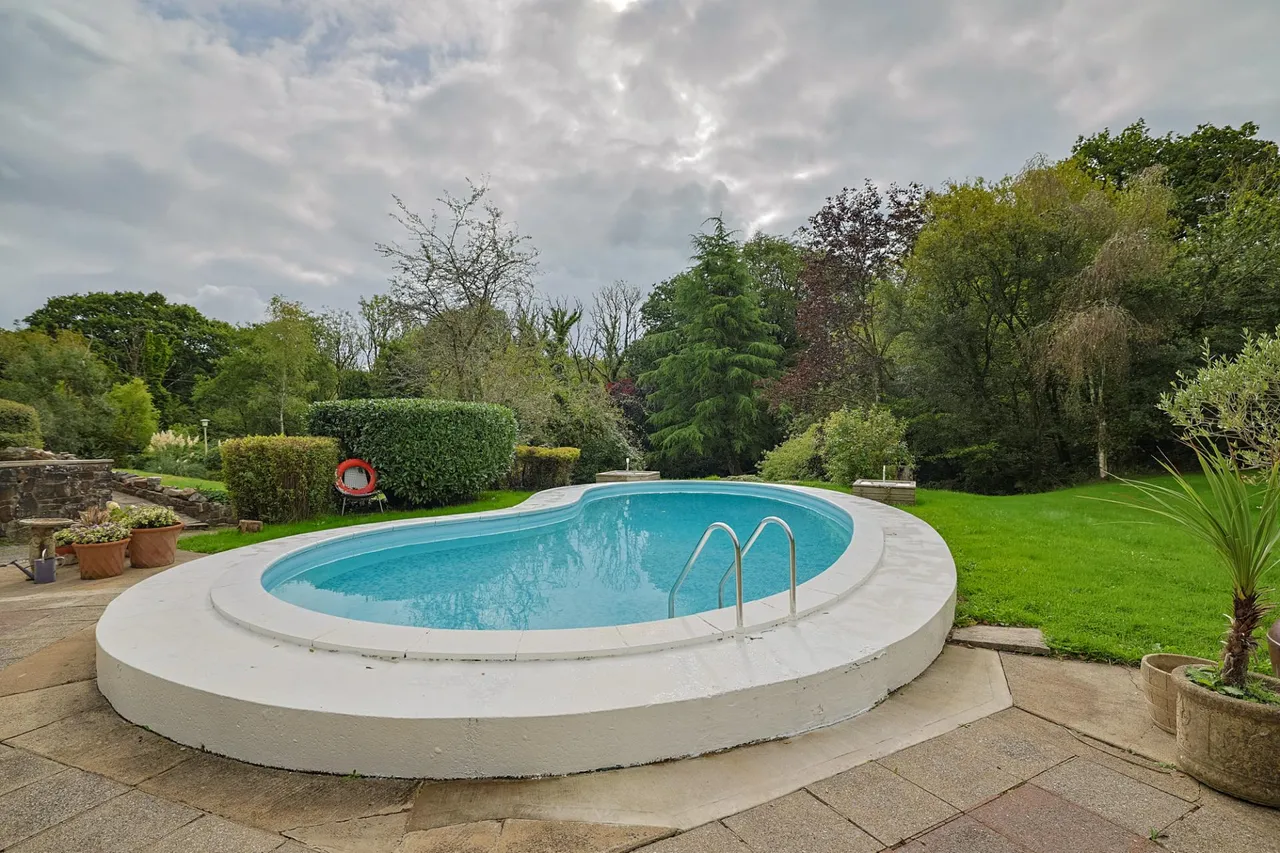 Brookside, Bishopston, photo 51