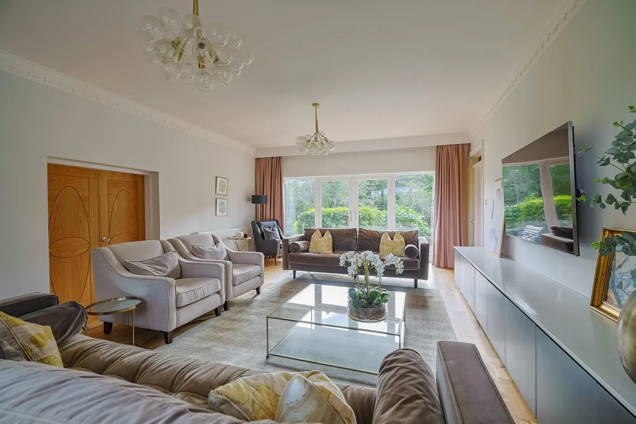 Brookside, Bishopston, photo 14