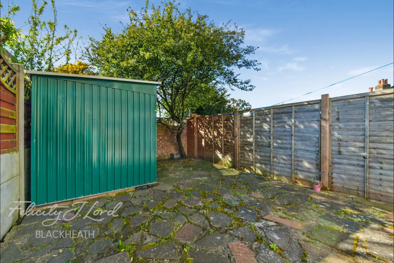 Swingate Lane, Plumstead, photo 16