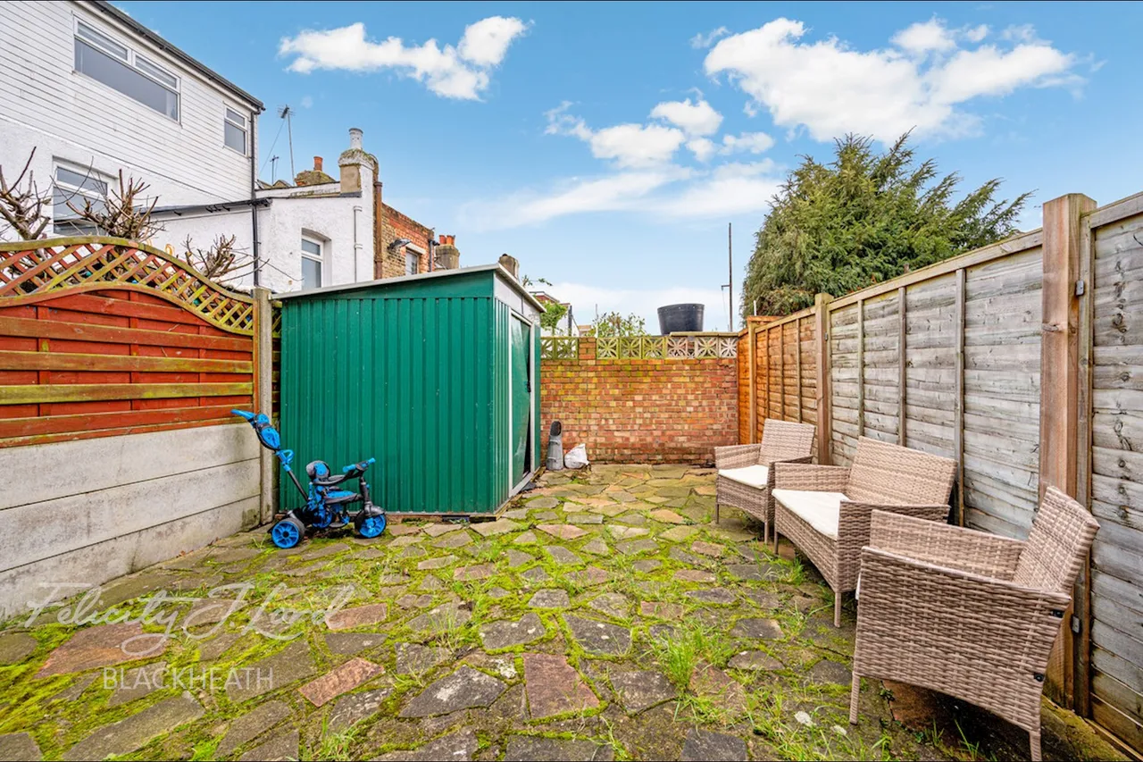 Swingate Lane, Plumstead, photo 9