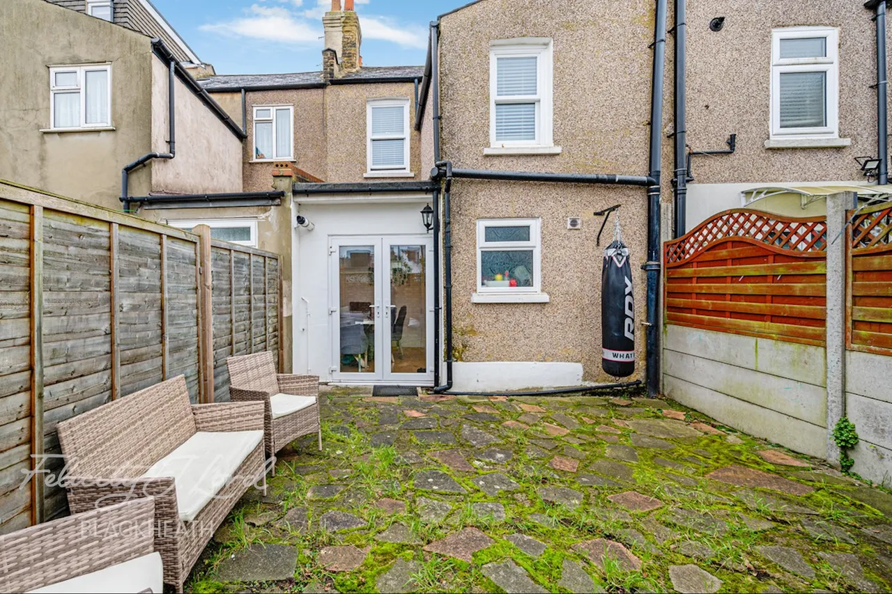 Swingate Lane, Plumstead, photo 11