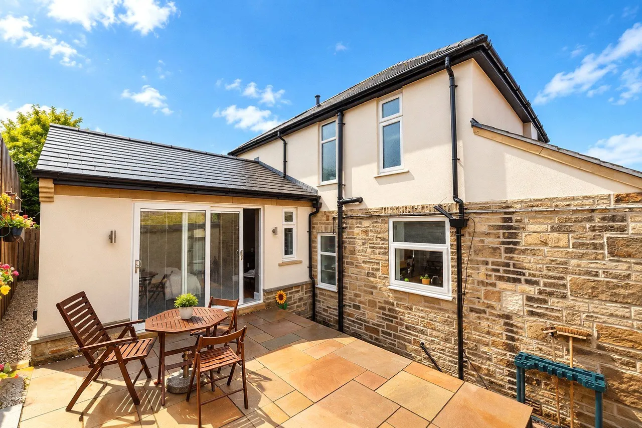 Stoneleigh, Sowerby Bridge, HX6, photo 12
