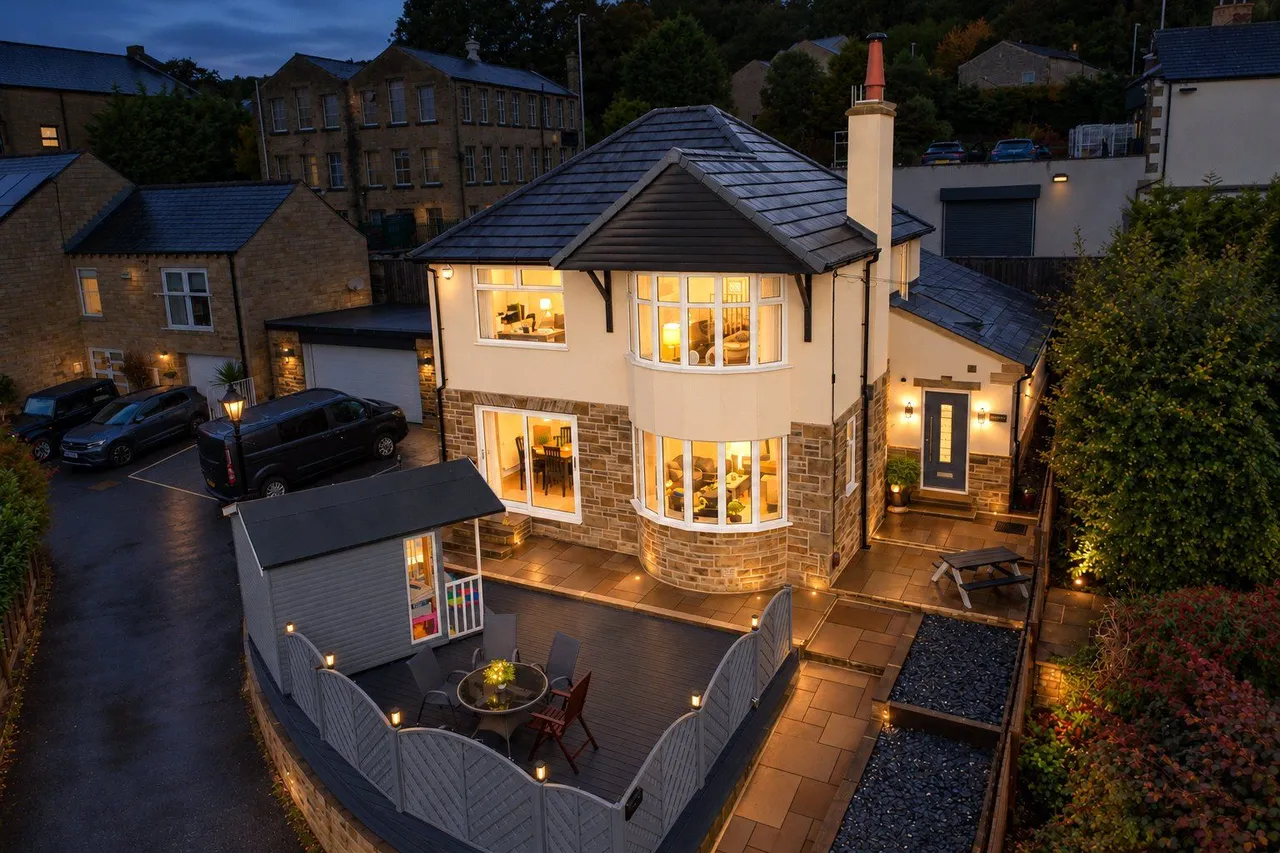 Stoneleigh, Sowerby Bridge, HX6, photo 25