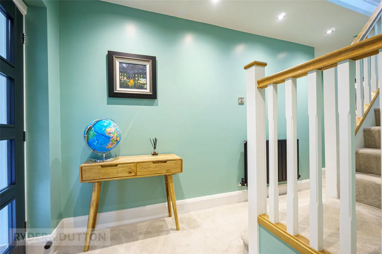 Stoneleigh, Sowerby Bridge, HX6, photo 15